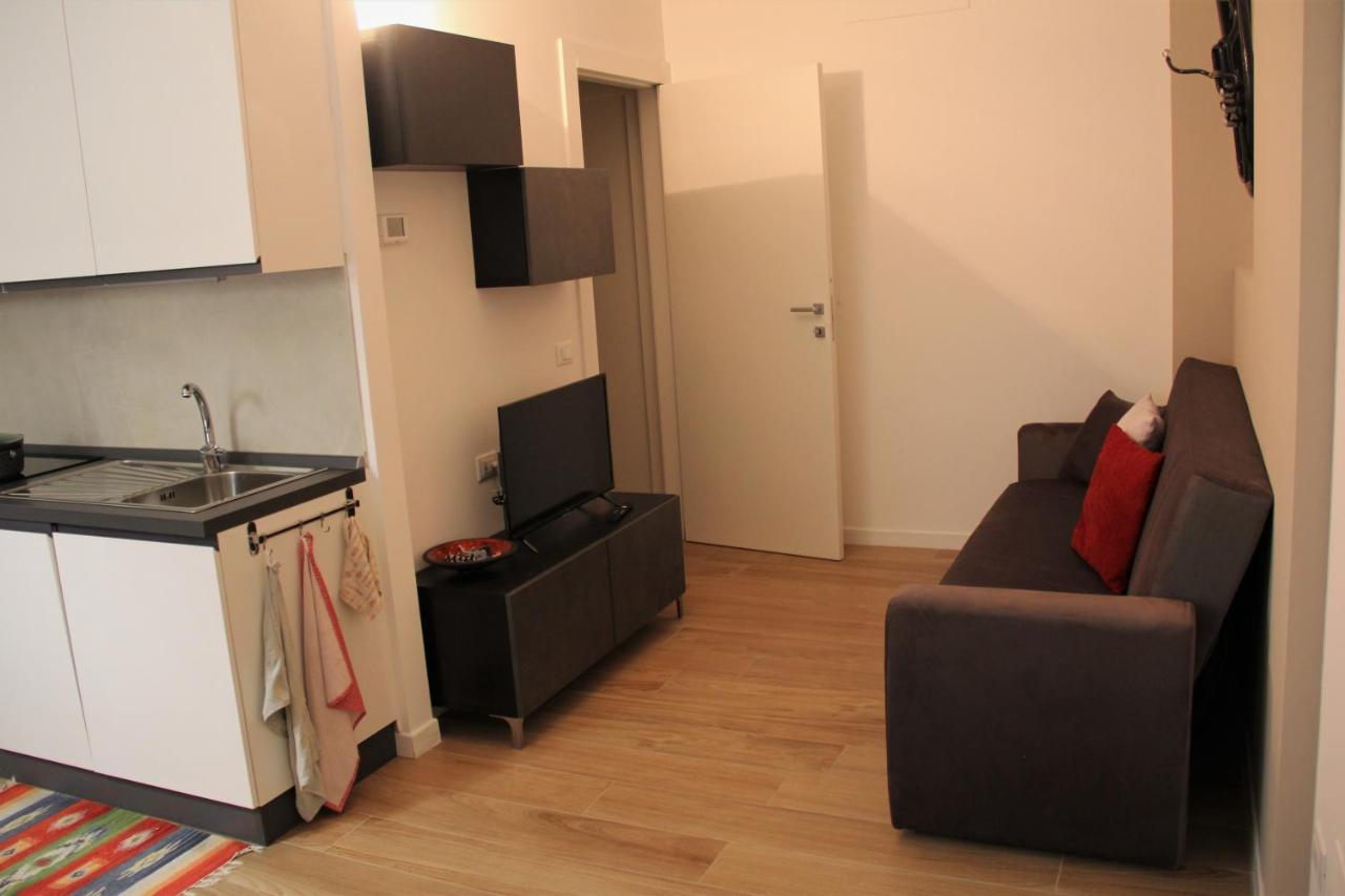 The Blue Nest - Red Apartment Near 5 Terre Специя Екстериор снимка